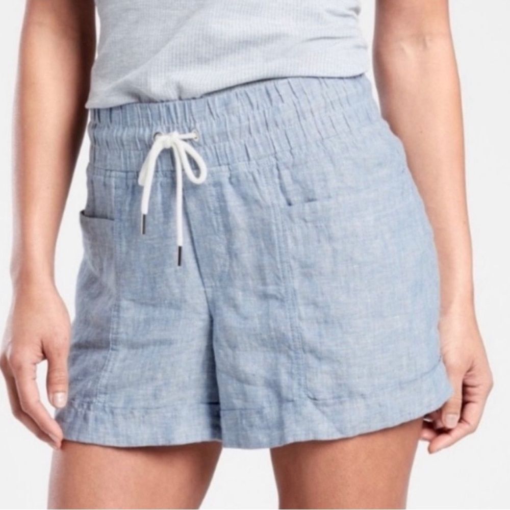 Athleta Cabo Linen Pull On Utility Shorts Women’s Size 16 Chambray Blue Summer